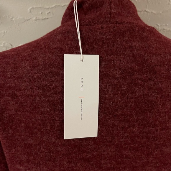 Lush sweater dress - Picture 7 of 8